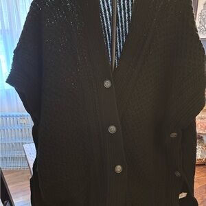 Martha Stewart Elegant Black Women's Cardigan. Side button. Short sleeve